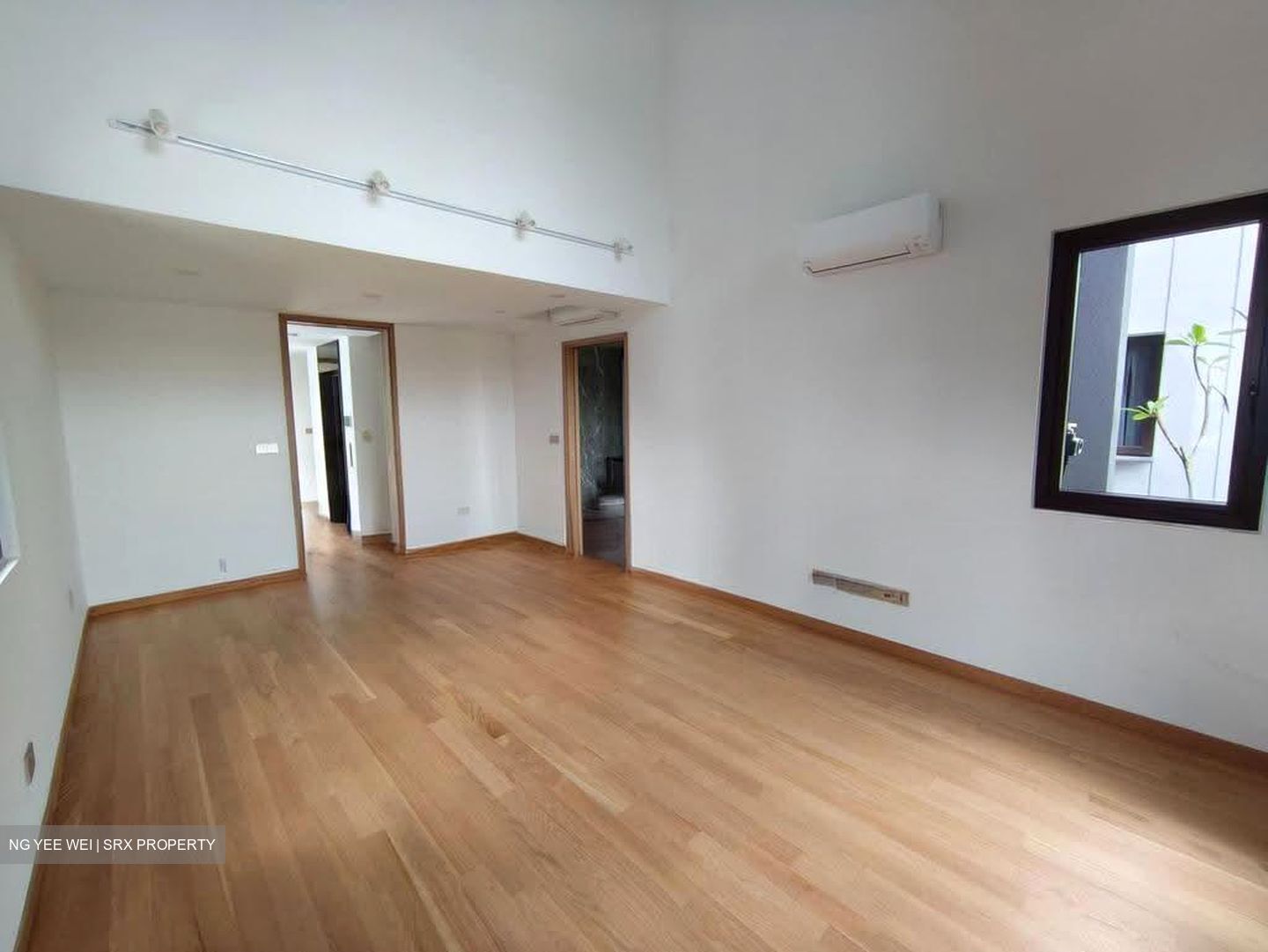Fernhill Road (D10), Semi-Detached #628103681